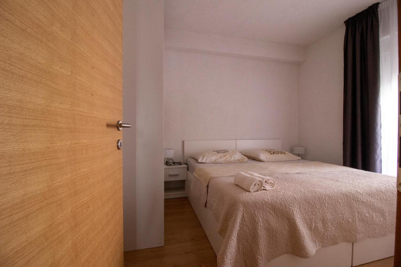Apartmani Olivia بيبينيا المظهر الخارجي الصورة