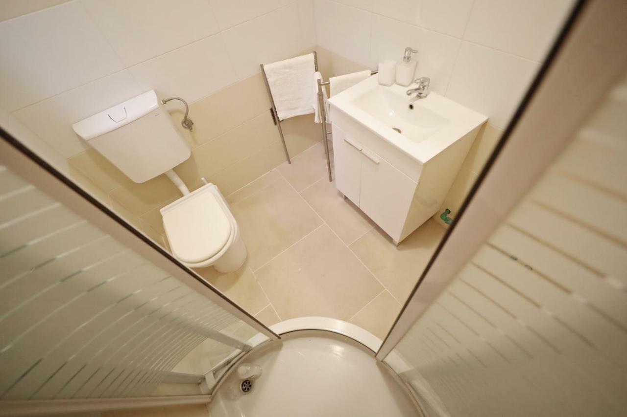 Apartmani Olivia بيبينيا المظهر الخارجي الصورة